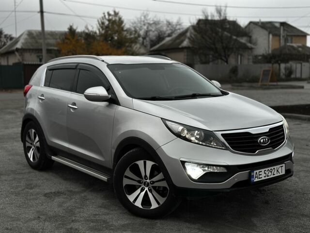 Сірий Кіа Sportage, об'ємом двигуна 2 л та пробігом 178 тис. км за 10500 $, фото 4 на Automoto.ua