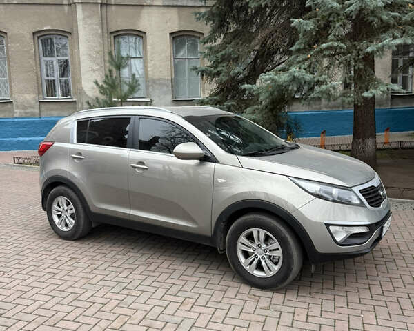 Серый Киа Sportage, объемом двигателя 2 л и пробегом 152 тыс. км за 13350 $, фото 38 на Automoto.ua