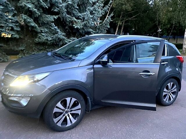 Сірий Кіа Sportage, об'ємом двигуна 2 л та пробігом 202 тис. км за 13200 $, фото 3 на Automoto.ua