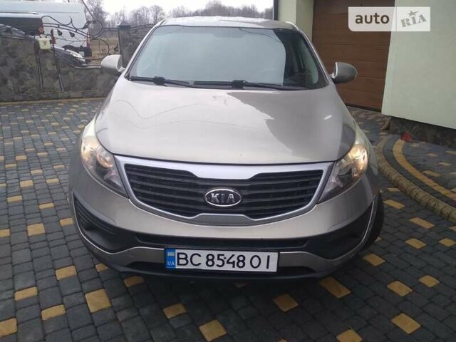 Сірий Кіа Sportage, об'ємом двигуна 1.59 л та пробігом 237 тис. км за 10800 $, фото 1 на Automoto.ua