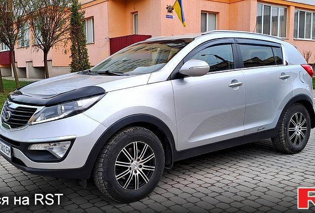 Серый Киа Sportage, объемом двигателя 1.7 л и пробегом 120 тыс. км за 12700 $, фото 3 на Automoto.ua