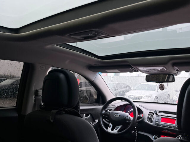 Серый Киа Sportage, объемом двигателя 1.7 л и пробегом 311 тыс. км за 12490 $, фото 23 на Automoto.ua