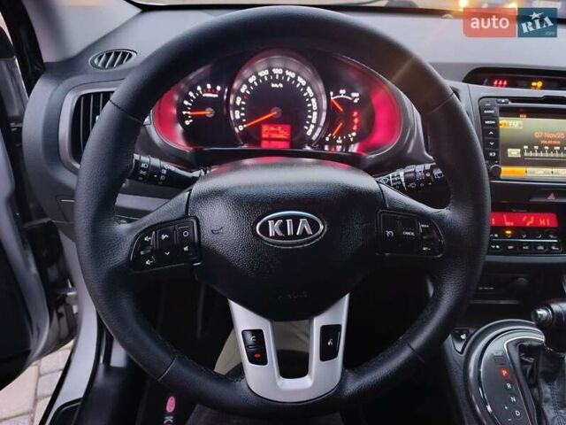 Серый Киа Sportage, объемом двигателя 2 л и пробегом 193 тыс. км за 14858 $, фото 33 на Automoto.ua