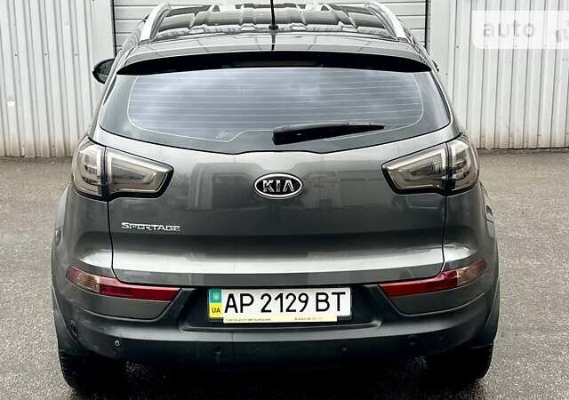 Серый Киа Sportage, объемом двигателя 2 л и пробегом 185 тыс. км за 12900 $, фото 7 на Automoto.ua