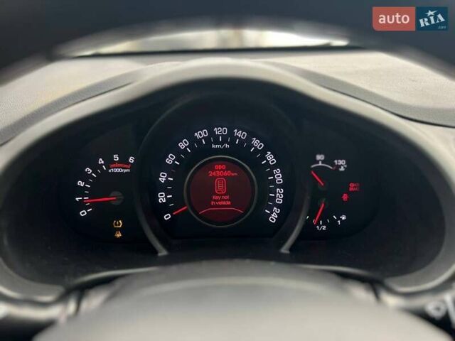 Серый Киа Sportage, объемом двигателя 2 л и пробегом 222 тыс. км за 14300 $, фото 11 на Automoto.ua