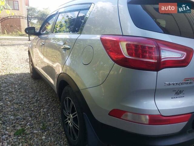 Серый Киа Sportage, объемом двигателя 1.69 л и пробегом 161 тыс. км за 10900 $, фото 5 на Automoto.ua