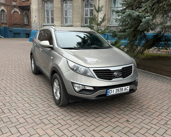 Серый Киа Sportage, объемом двигателя 2 л и пробегом 152 тыс. км за 13350 $, фото 40 на Automoto.ua
