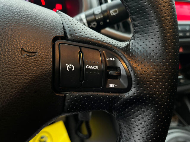 Серый Киа Sportage, объемом двигателя 1.7 л и пробегом 311 тыс. км за 12490 $, фото 13 на Automoto.ua