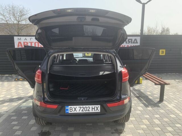 Серый Киа Sportage, объемом двигателя 2 л и пробегом 180 тыс. км за 12500 $, фото 10 на Automoto.ua