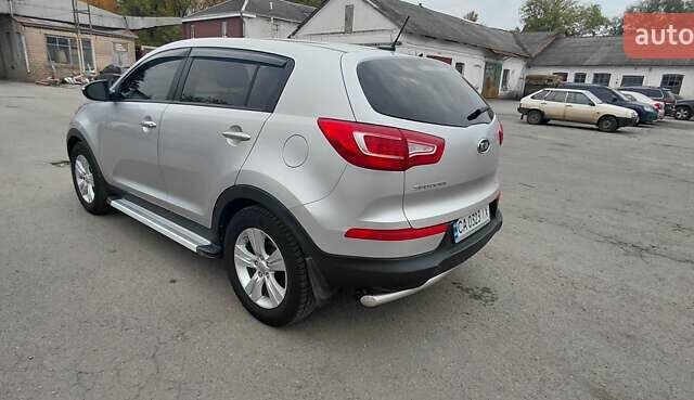 Серый Киа Sportage, объемом двигателя 2.36 л и пробегом 287 тыс. км за 10900 $, фото 3 на Automoto.ua