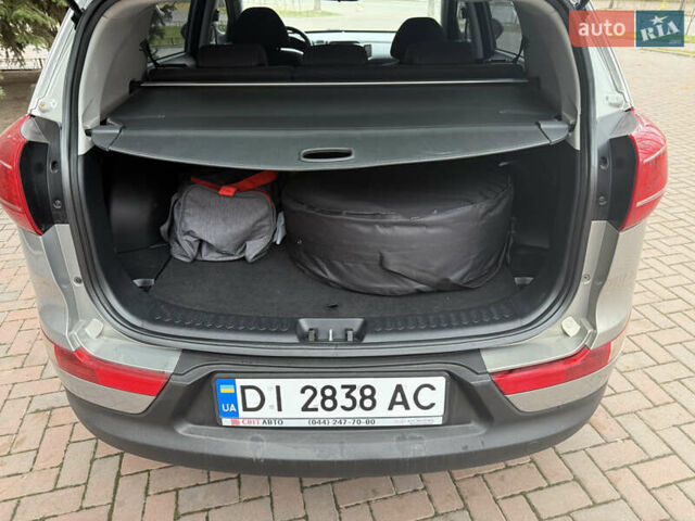 Серый Киа Sportage, объемом двигателя 2 л и пробегом 152 тыс. км за 13350 $, фото 14 на Automoto.ua