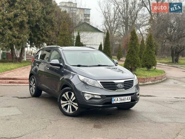 Сірий Кіа Sportage, об'ємом двигуна 2 л та пробігом 159 тис. км за 13499 $, фото 6 на Automoto.ua
