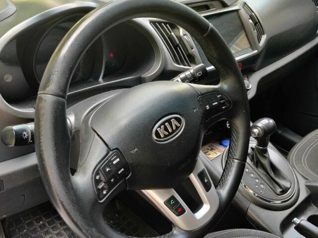 Серый Киа Sportage, объемом двигателя 2 л и пробегом 170 тыс. км за 11500 $, фото 6 на Automoto.ua
