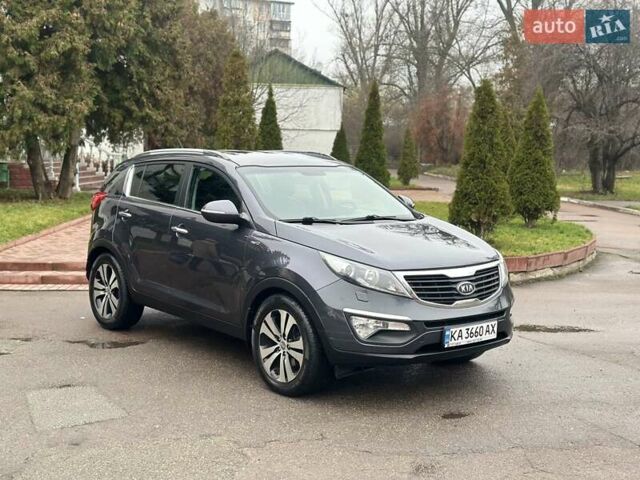 Сірий Кіа Sportage, об'ємом двигуна 2 л та пробігом 159 тис. км за 13499 $, фото 2 на Automoto.ua