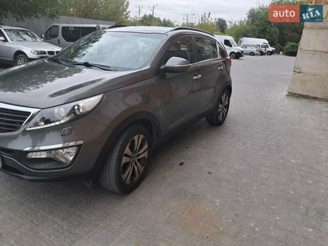 Серый Киа Sportage, объемом двигателя 2 л и пробегом 296 тыс. км за 12200 $, фото 1 на Automoto.ua