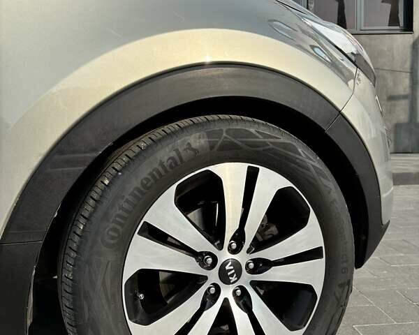 Серый Киа Sportage, объемом двигателя 2 л и пробегом 149 тыс. км за 14200 $, фото 17 на Automoto.ua