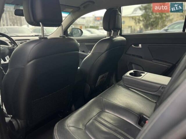 Серый Киа Sportage, объемом двигателя 2 л и пробегом 222 тыс. км за 14300 $, фото 16 на Automoto.ua