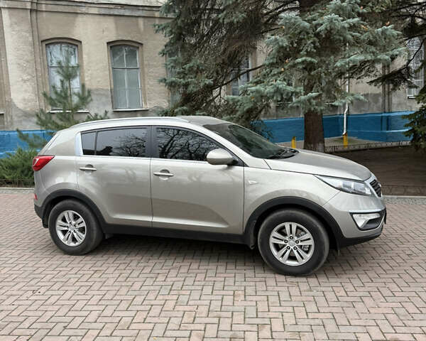 Серый Киа Sportage, объемом двигателя 2 л и пробегом 152 тыс. км за 13350 $, фото 37 на Automoto.ua