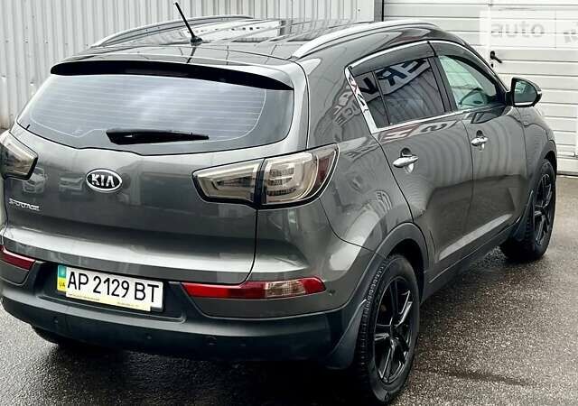 Серый Киа Sportage, объемом двигателя 2 л и пробегом 185 тыс. км за 12900 $, фото 11 на Automoto.ua