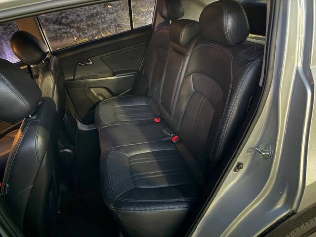 Серый Киа Sportage, объемом двигателя 2 л и пробегом 177 тыс. км за 13000 $, фото 16 на Automoto.ua
