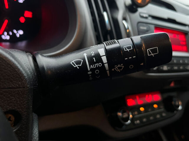 Серый Киа Sportage, объемом двигателя 1.7 л и пробегом 311 тыс. км за 12490 $, фото 16 на Automoto.ua