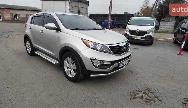 Серый Киа Sportage, объемом двигателя 2.36 л и пробегом 275 тыс. км за 11300 $, фото 7 на Automoto.ua