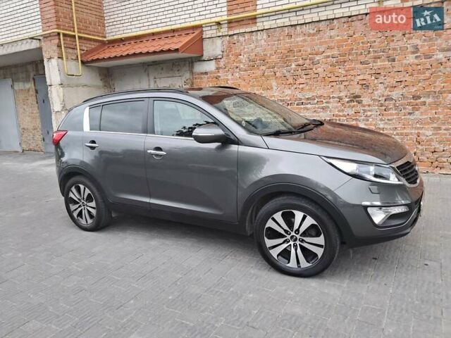 Серый Киа Sportage, объемом двигателя 2 л и пробегом 296 тыс. км за 12200 $, фото 4 на Automoto.ua