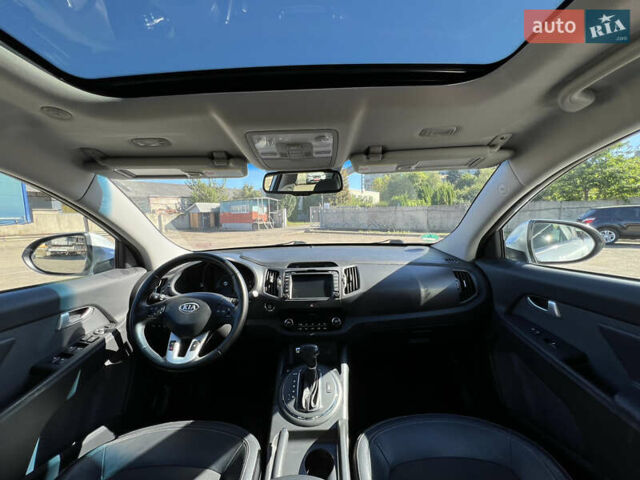 Сірий Кіа Sportage, об'ємом двигуна 2 л та пробігом 165 тис. км за 13900 $, фото 17 на Automoto.ua