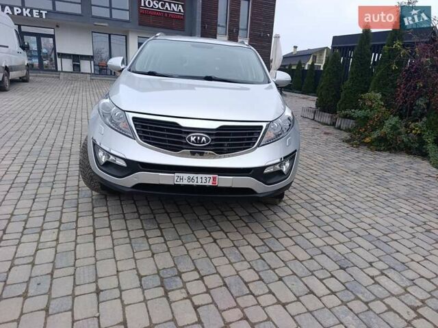 Серый Киа Sportage, объемом двигателя 2 л и пробегом 193 тыс. км за 14858 $, фото 9 на Automoto.ua