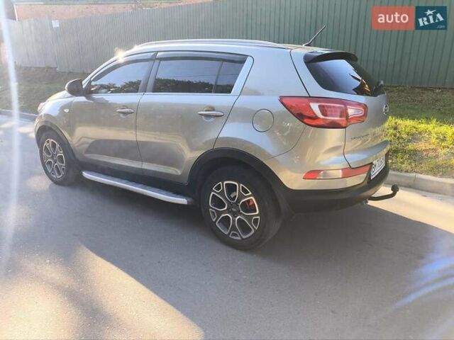 Серый Киа Sportage, объемом двигателя 1.69 л и пробегом 199 тыс. км за 11500 $, фото 4 на Automoto.ua