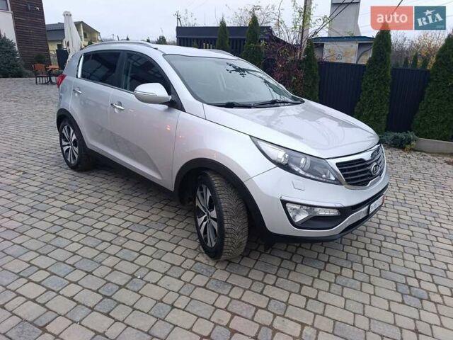 Серый Киа Sportage, объемом двигателя 2 л и пробегом 193 тыс. км за 14858 $, фото 6 на Automoto.ua