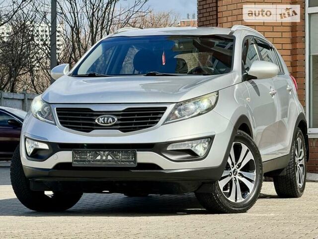 Серый Киа Sportage, объемом двигателя 2 л и пробегом 113 тыс. км за 12700 $, фото 1 на Automoto.ua