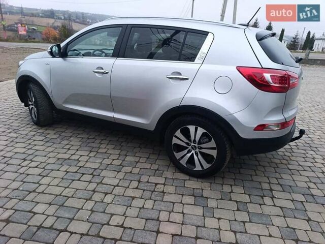 Серый Киа Sportage, объемом двигателя 2 л и пробегом 193 тыс. км за 14858 $, фото 13 на Automoto.ua