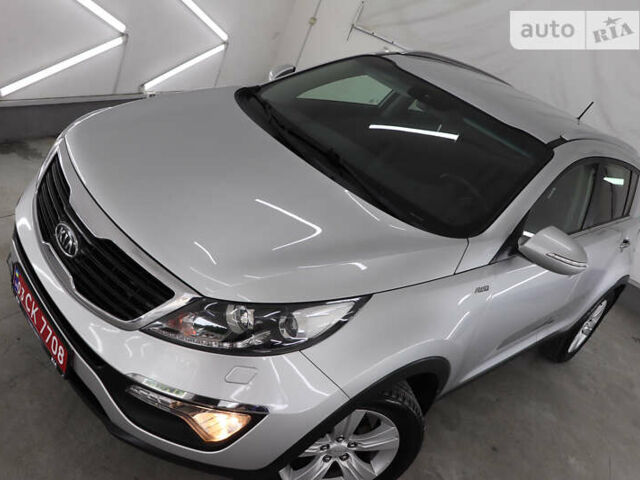 Серый Киа Sportage, объемом двигателя 2 л и пробегом 185 тыс. км за 12999 $, фото 165 на Automoto.ua