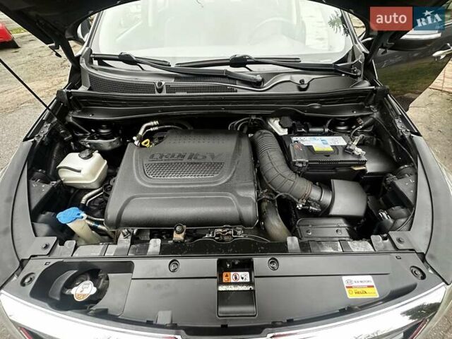 Сірий Кіа Sportage, об'ємом двигуна 2 л та пробігом 159 тис. км за 13499 $, фото 35 на Automoto.ua