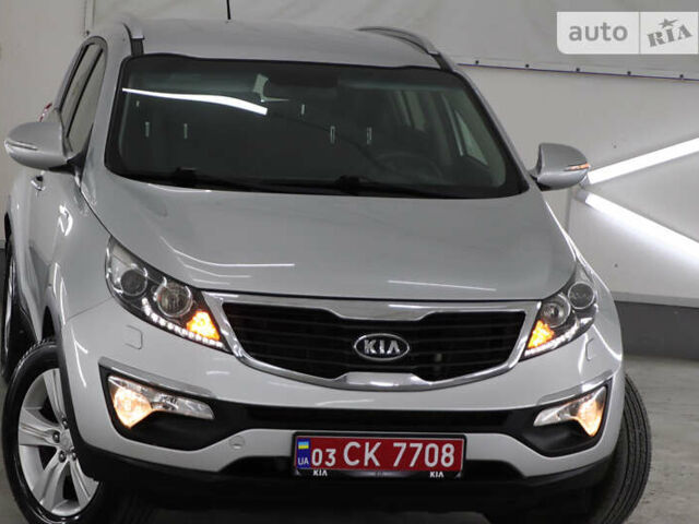 Серый Киа Sportage, объемом двигателя 2 л и пробегом 185 тыс. км за 12999 $, фото 135 на Automoto.ua