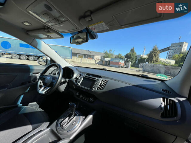 Сірий Кіа Sportage, об'ємом двигуна 2 л та пробігом 165 тис. км за 13900 $, фото 14 на Automoto.ua