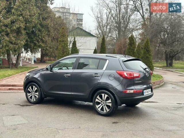 Сірий Кіа Sportage, об'ємом двигуна 2 л та пробігом 159 тис. км за 13499 $, фото 16 на Automoto.ua