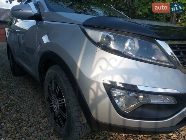 Серый Киа Sportage, объемом двигателя 1.69 л и пробегом 161 тыс. км за 10900 $, фото 1 на Automoto.ua