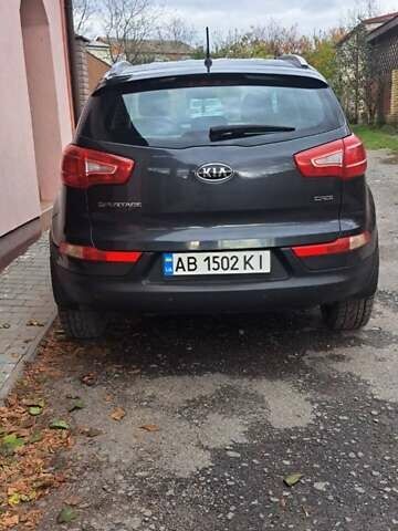 Серый Киа Sportage, объемом двигателя 2 л и пробегом 214 тыс. км за 12000 $, фото 6 на Automoto.ua
