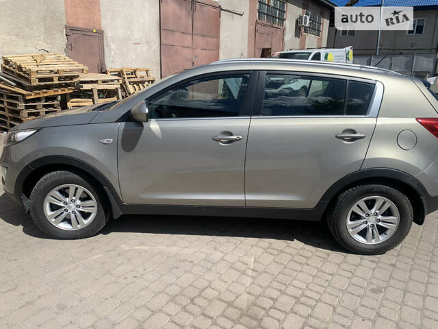 Сірий Кіа Sportage, об'ємом двигуна 0 л та пробігом 194 тис. км за 11600 $, фото 5 на Automoto.ua