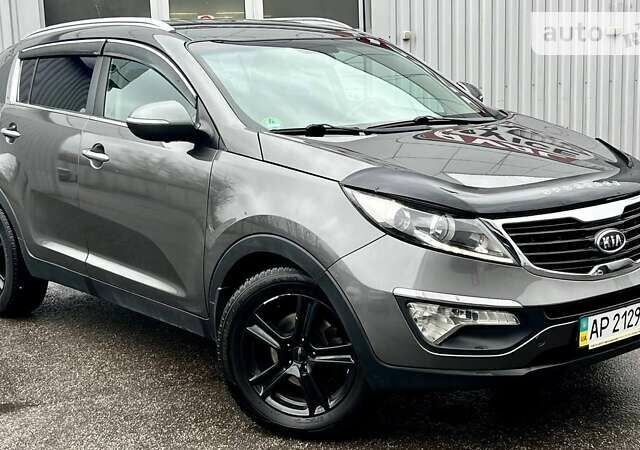 Серый Киа Sportage, объемом двигателя 2 л и пробегом 185 тыс. км за 12900 $, фото 12 на Automoto.ua