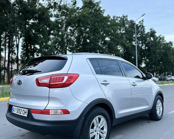 Сірий Кіа Sportage, об'ємом двигуна 2 л та пробігом 170 тис. км за 12200 $, фото 6 на Automoto.ua