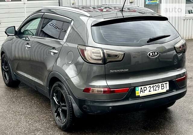 Серый Киа Sportage, объемом двигателя 2 л и пробегом 185 тыс. км за 12900 $, фото 13 на Automoto.ua