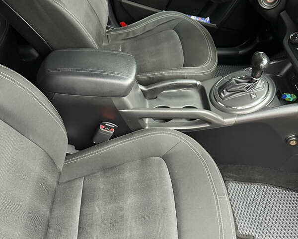Серый Киа Sportage, объемом двигателя 2 л и пробегом 152 тыс. км за 13350 $, фото 9 на Automoto.ua