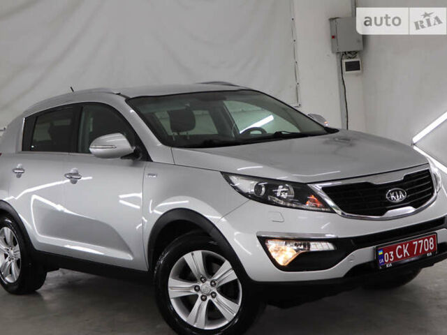 Серый Киа Sportage, объемом двигателя 2 л и пробегом 185 тыс. км за 12999 $, фото 138 на Automoto.ua