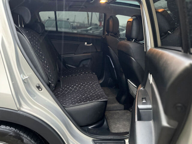 Серый Киа Sportage, объемом двигателя 1.7 л и пробегом 311 тыс. км за 12490 $, фото 28 на Automoto.ua