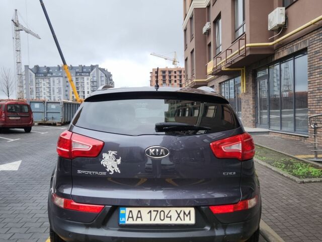 Серый Киа Sportage, объемом двигателя 2 л и пробегом 230 тыс. км за 11500 $, фото 11 на Automoto.ua