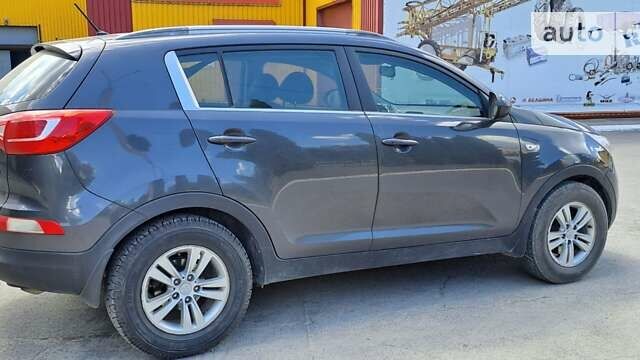 Сірий Кіа Sportage, об'ємом двигуна 1.7 л та пробігом 128 тис. км за 13200 $, фото 8 на Automoto.ua