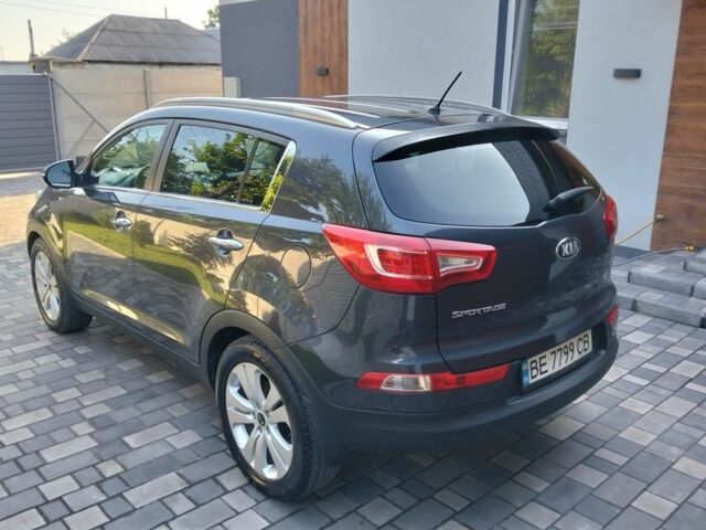 Сірий Кіа Sportage, об'ємом двигуна 2 л та пробігом 228 тис. км за 12400 $, фото 3 на Automoto.ua